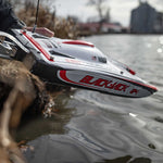 PRB08049 Pro-Boat Blackjack 24" V2 Catamaran Brushless: RTR-Boats-Mike's Hobby